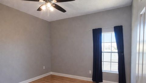 7823 Shane Ct