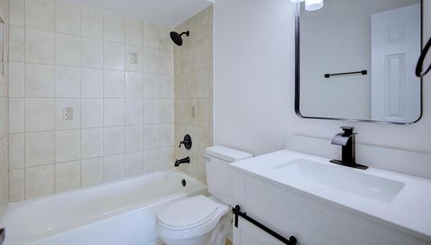 1926 Gardenia Terrace