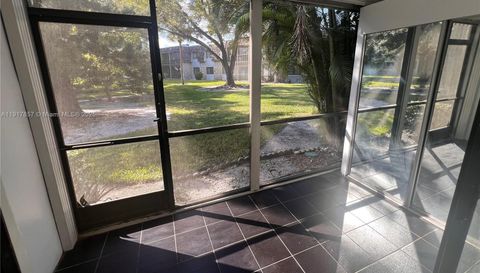 3105 Oakland Shores Dr