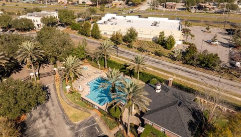4480 Deerwood Lake