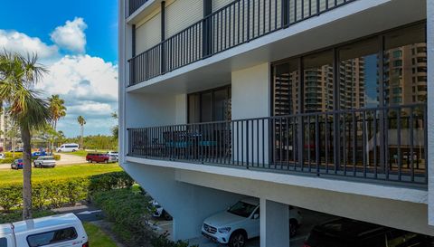 1581 Gulf Blvd #102N Clearwater