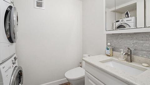 7300 SUN ISLAND DRIVE S