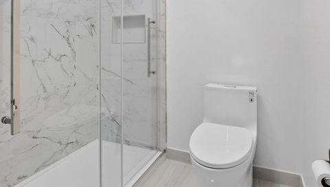 9272 Vista Del Lago