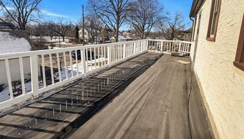 742 Nebraska Avenue E