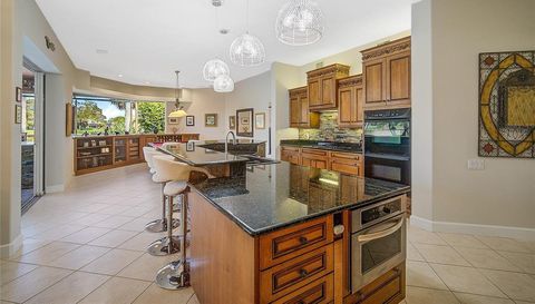 2123 Calusa Lakes