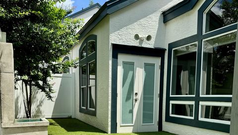 782 S Pennsylvania Ave