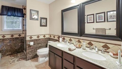 2 Whitman Pl