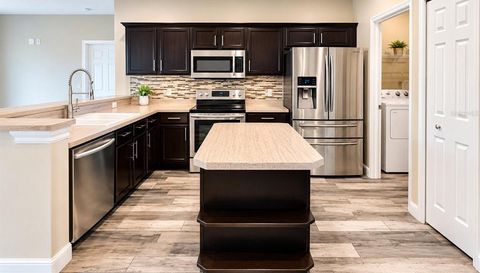 3180 WINDING TRAIL