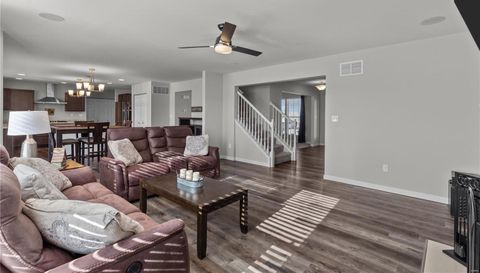 113 Creek Hollow Way