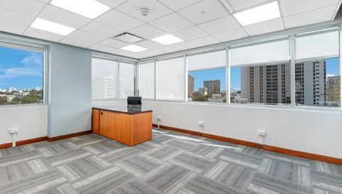 207 Calle Del Parque