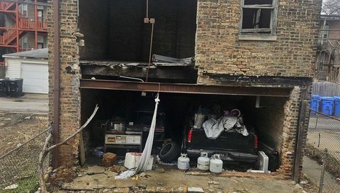 1910 S Ridgeway Avenue