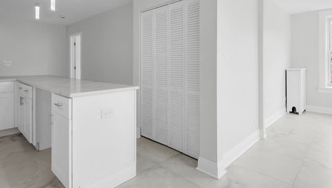 5132 S Drexel Avenue