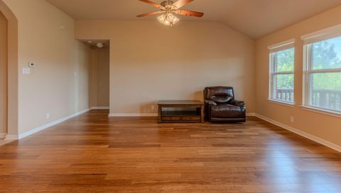 6906 Cedar Breeze