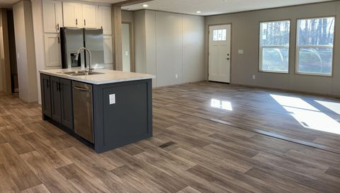 6008 Apple Wyrick Rd