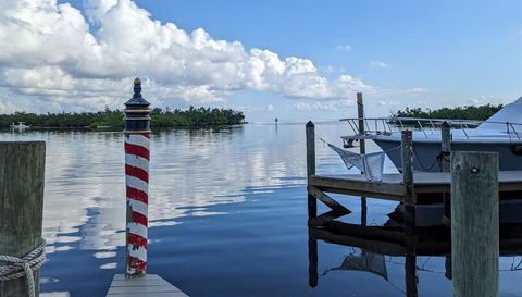 15144 HENNIPEN CIRCLE