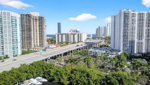 3500 Mystic Pointe Dr