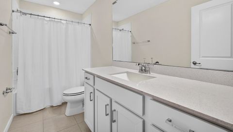 9426 Lamine Wy