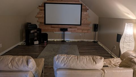 226 N Orchard Farms Ave