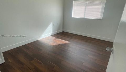 1251 Benoist Farms Rd