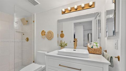 3500 Mystic Pointe Dr