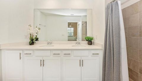 12550 GALAPAGOS STREET