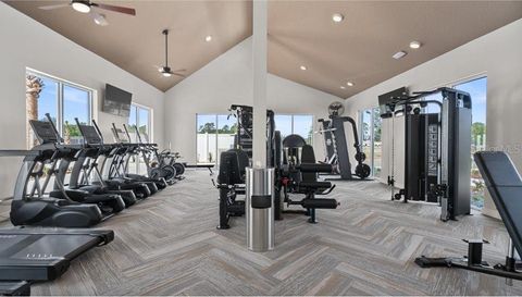 5616 QUIET PALM LOOP