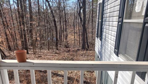 84 River Point Rd