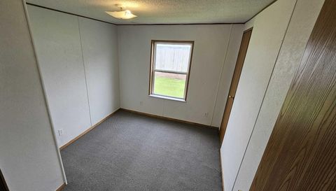 Lot 411 302 Westside Trailer Ct