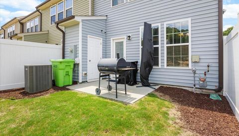 4405 Lord Joseph Ct