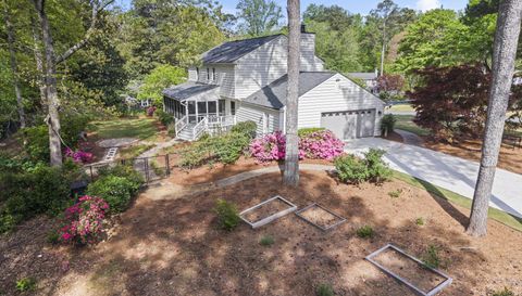 314 Lamplighter Ln SE