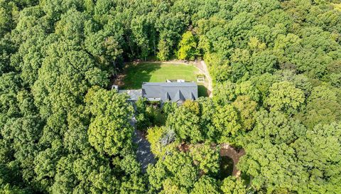 6748 Stonebridge Ln