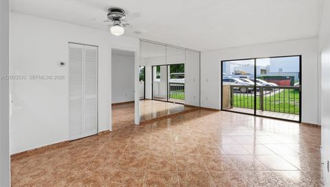 995 Sw 84th Ave