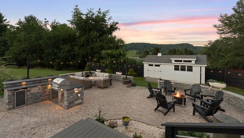 394 Kellwood Dr