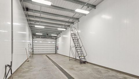 9200 Nike Road
