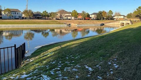 5322 Cinnamon Lake Dr