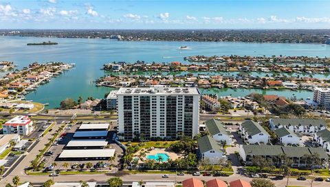 400 ISLAND WAY