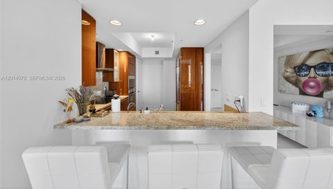 2711 N Ocean Dr