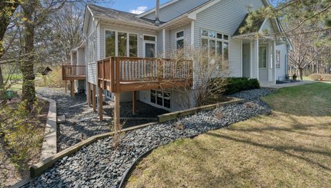 2640 Pine Ridge Drive