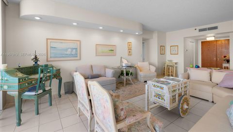 20281 E Country Club Dr