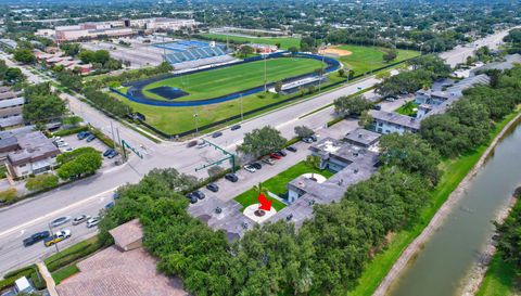 10249 N Military Trl