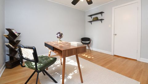 736 S Ashland Avenue