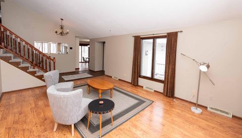 8125 Spring Valley Road