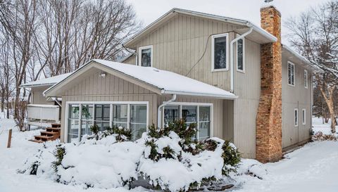 8125 Spring Valley Road