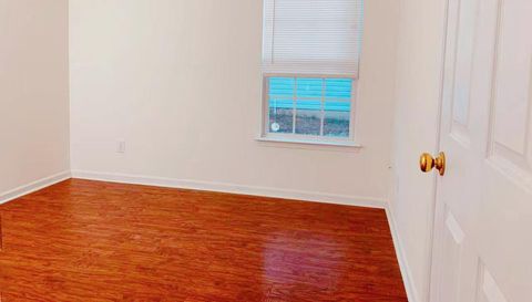 943 Homestead Park Dr