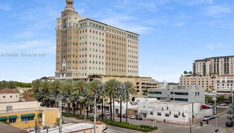 275 Giralda Ave