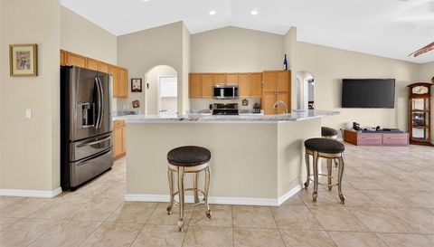 15144 HENNIPEN CIRCLE