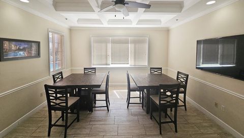 2033 SE 10th Ave Fort Lauderdale