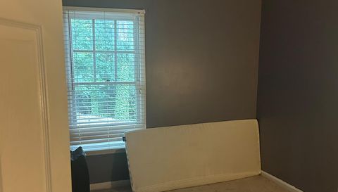 14 Country Woods Ct