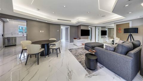 10190 Collins Ave
