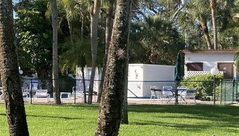 3500 EL CONQUISTADOR PARKWAY